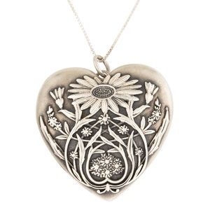 ISO Tiffany & Co Ziegfeld Locket